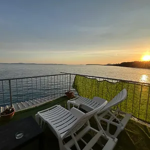 Kuk Apartament